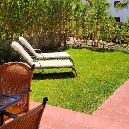 Apto Pueblo Salinas Apartment *